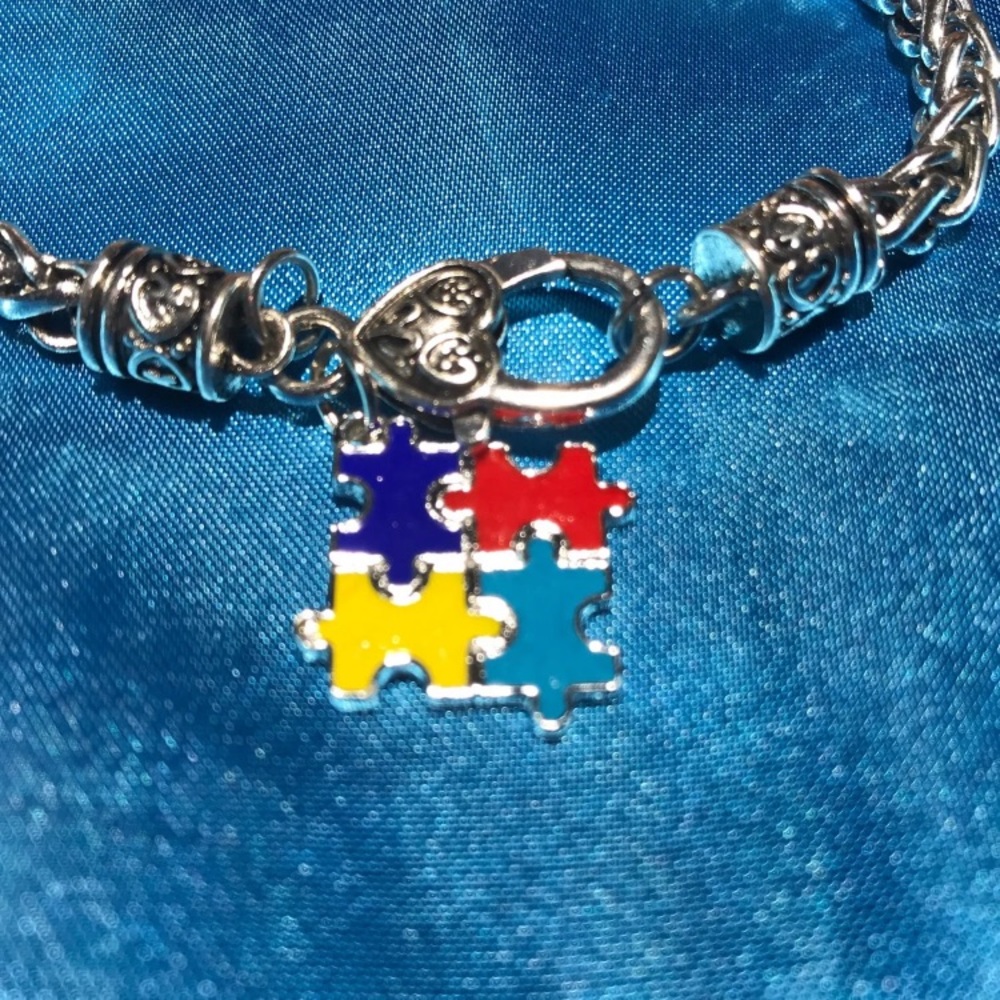 Autism Awareness Puzzle Piece 🧩 Bracelet - Picture 3 of 4